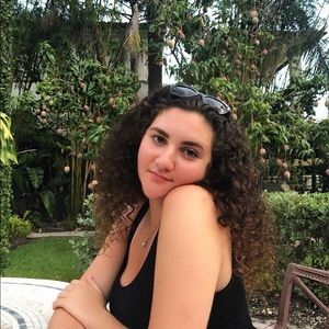 Meet your Posher, Jacqueline